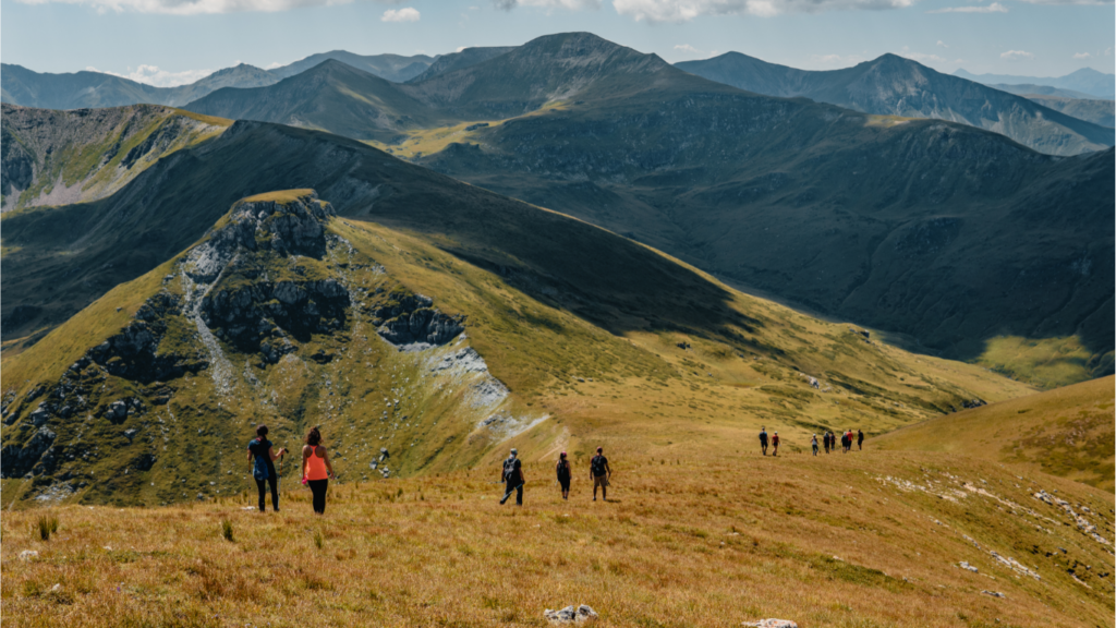 The Best Day Hikes for Breathtaking Landscapes Top Trails Around the World